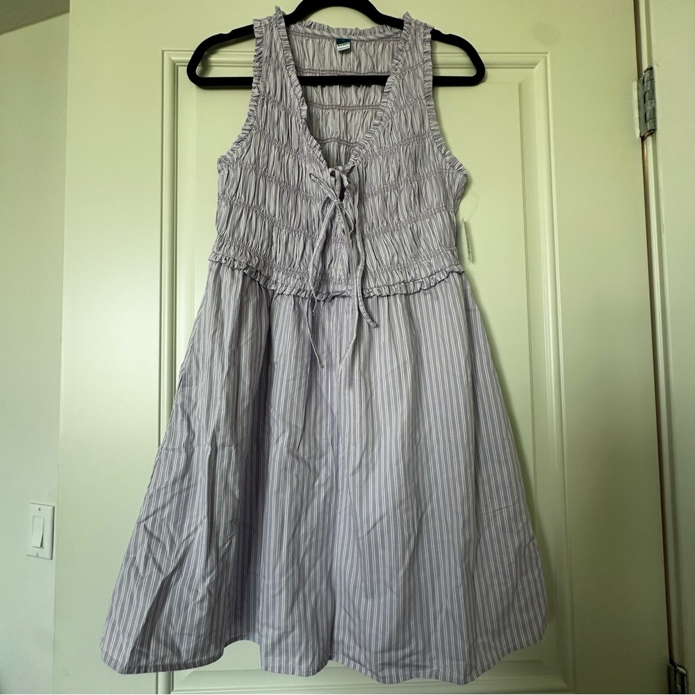 Old Navy Light Gray Striped Mini Dress